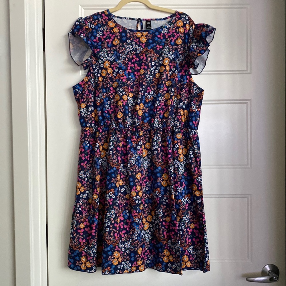 SHEIN Curve | Plus Floral Print Ruffle Sleeve Dress